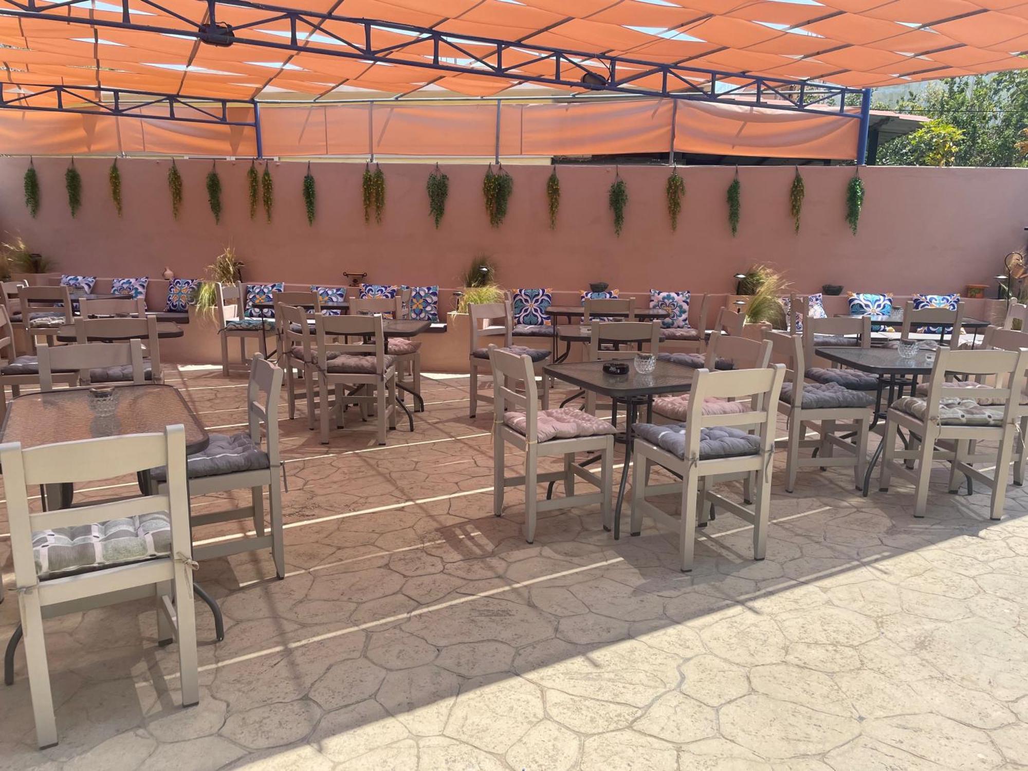 Hotel Kourkoumelata อาร์กอสโตลี ภายนอก รูปภาพ